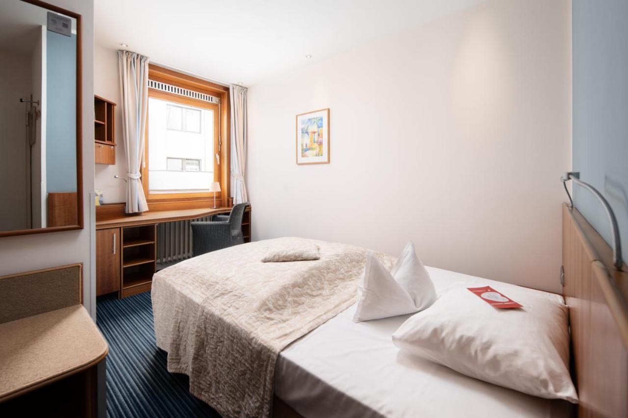 Baseler Hof 4* Hambourg