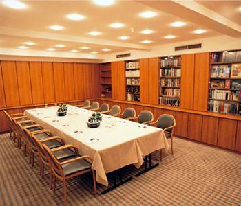 Baseler Hof Отель 4*