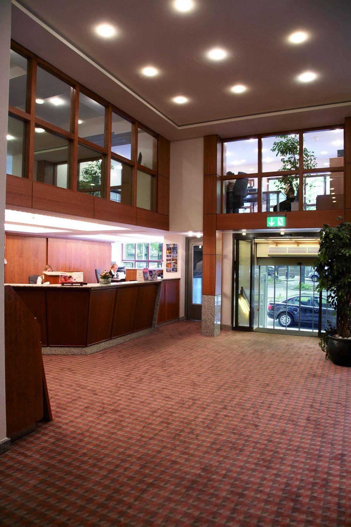 Baseler Hof 4* Hambourg