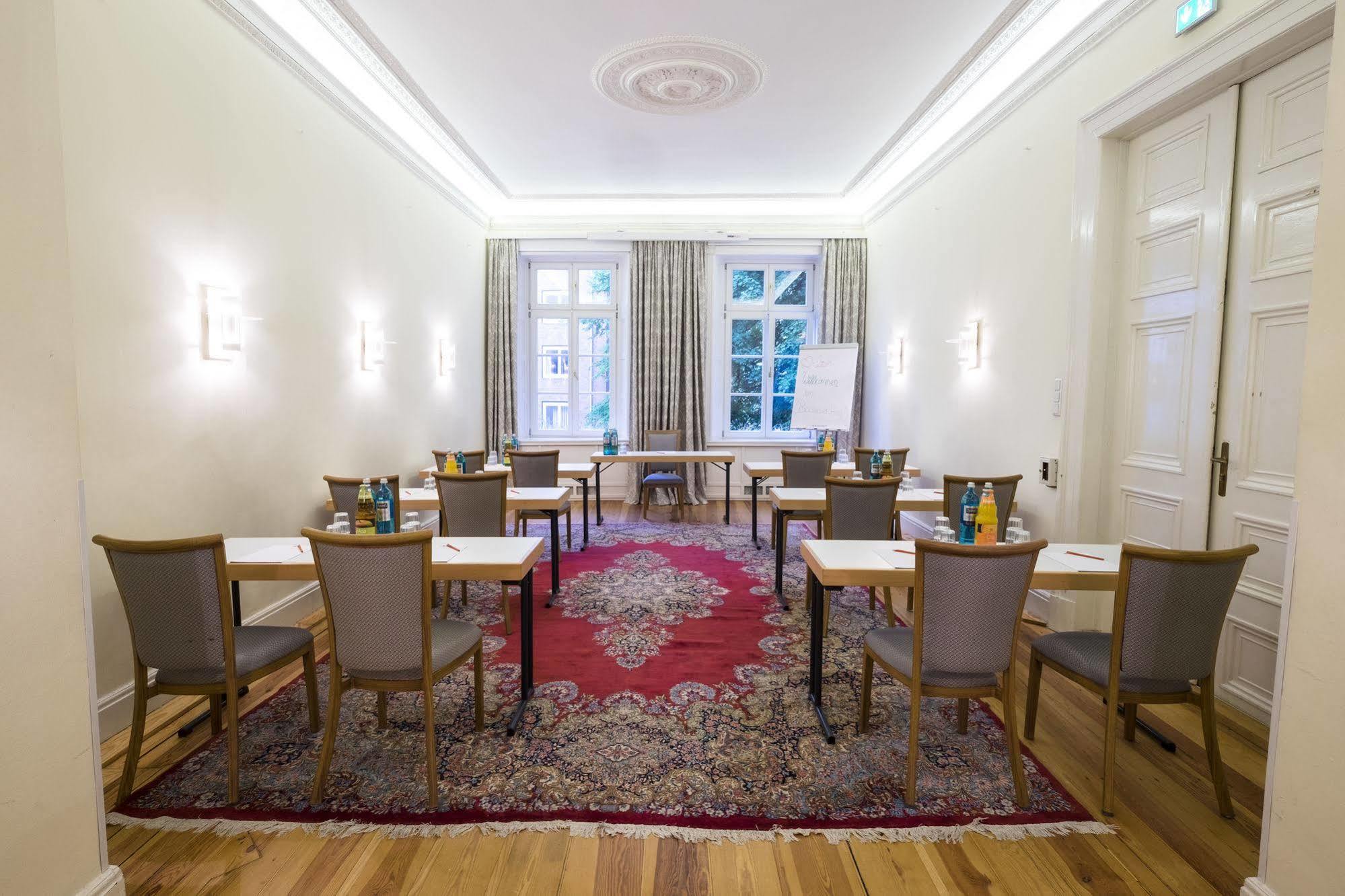 Baseler Hof 4* Гамбург